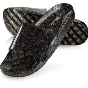 Flip Flops ( These Run Small)